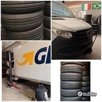 Pneumatici usate e nuove per auto e furgone da 25