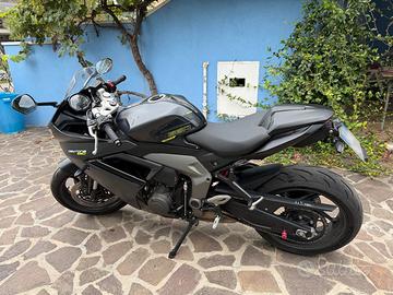 Triumph Daytona 660
