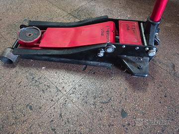 crick auto sollevatore professionale 