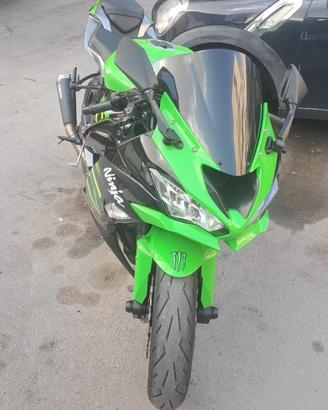 Ninja zx6r