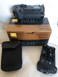 Battery Grip Nikon MB-D12