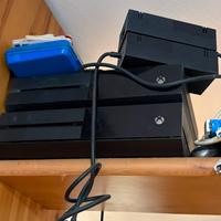 2 xbox one + 2 alimentatori da riparare
