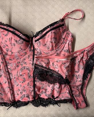 Completo intimo rosa con pizzo nero – Taglia 3B
