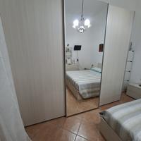 Camera da letto matrimoniale completa di tutto