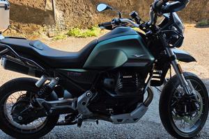 Moto guzzi v85tt 2023