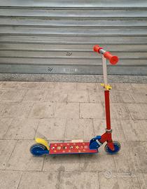 Monopattino supermario