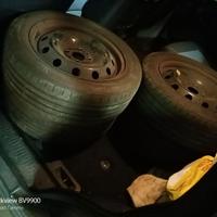 4 cerchi in acciaio con ruote 195x55r15