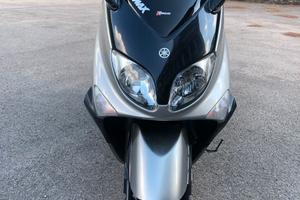 Yamaha Tmax 500