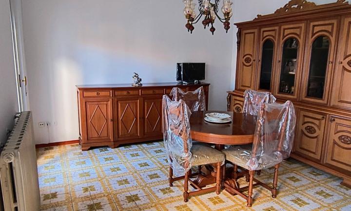 Appartamento con garage e cantina