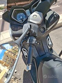 Yamaha X-Max 400 - 2014