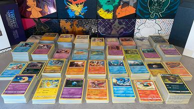 100 Carte pokemon con carta EX rara e brillanti!