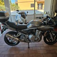 Suzuki GSF 650 Bandit S PERFETTO