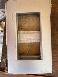 Placca 4 moduli bticino living light air