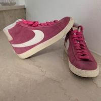 Scarpe Nike modello Dunk da Donna