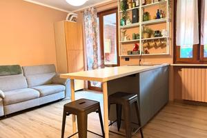 2 LOCALI A TORBOLE CASAGLIA