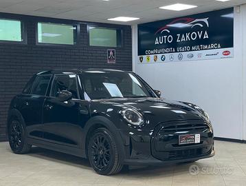Mini Cooper IV F55 2021 5p 1.5 Business auto