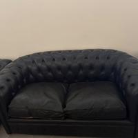 Divano Chesterfield nero vera pelle + 2 poltrone