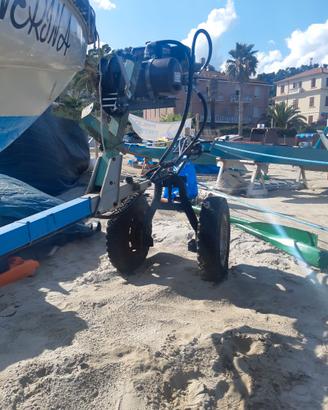 Carrello motorizzato idraulico