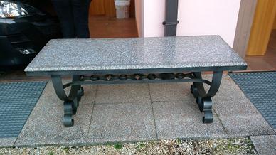 Tavolo in ferro battuto con vetro e marmo