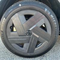4 pneumatici Michelin estivi, 16" NUOVI