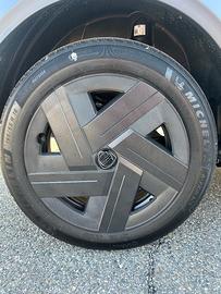 4 pneumatici Michelin estivi, 16" NUOVI