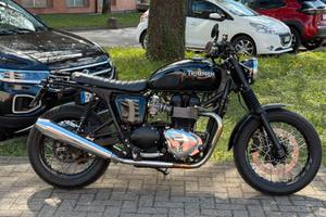 Triumph Thruxton/Bonneville 900