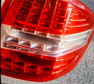 Coppia fanali  posteriore perl Mercedes ml 350 w16