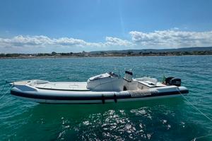 DOVIBOAT SHUTTLE 120 CABIN CON 2x300 hp SUZUKI