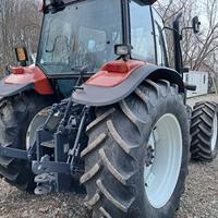 New Holland 4 RM m100