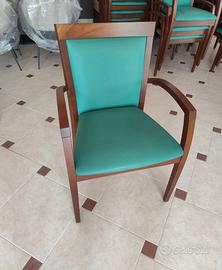 Poltroncine in leg massello con rivestimento in ec