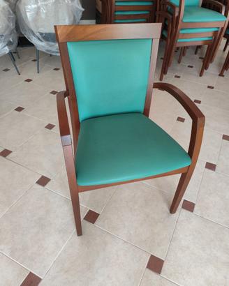 Poltroncine in leg massello con rivestimento in ec