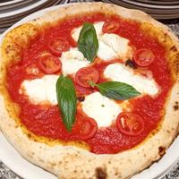 Pizzaiolo aiuto cuoco