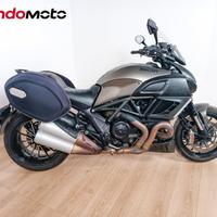 DUCATI DIAVEL 1198 - 2013 Passaggio incluso