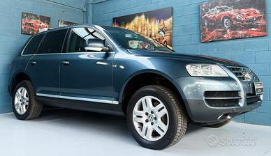 TOUAREG 4.2 V8 GANGIO 3500KG ASI IVA ESPOSTA DISTR