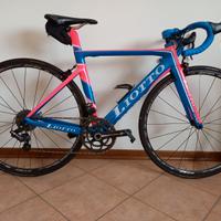 Bici da corsa Liotto Aquila Aero