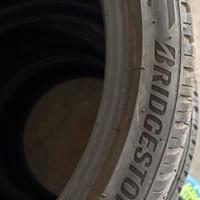 Gomme Bridgestone x Bmw 330xd G21