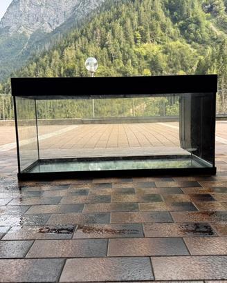 Acquario allestimento marino Juwel Rio 180 (200L)