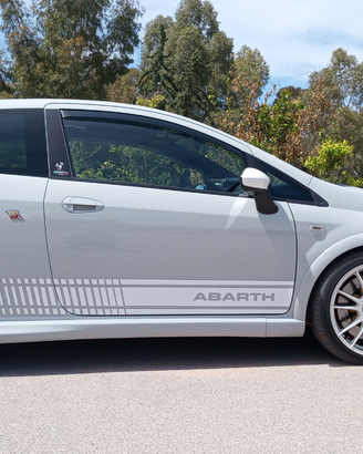 Grande Punto 1.9 Sport - 211cv