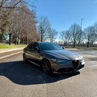 Alfa Romeo Giulia 2.2