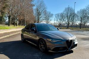 Alfa Romeo Giulia 2.2 t veloce