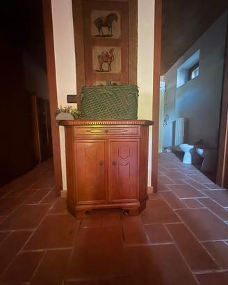 Credenzina d’Antiquariato