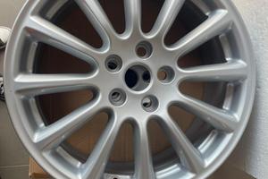 Cerchi Jaguar nuovi