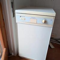 lavastoviglie elettrolux