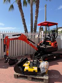 ESCAVATORE 17 Q.li MOTORE KUBOTA PREZZO IVATO