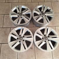 4 cerchi in lega da 16 per Volkswagen Golf