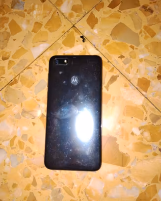 Motorola Moto E6