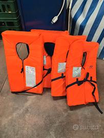 giubbotto di salvagente 