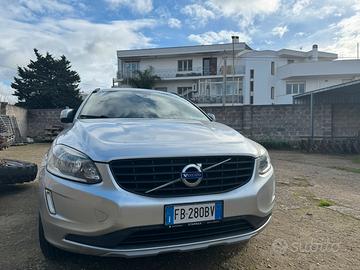 Xc60 autocarro n1