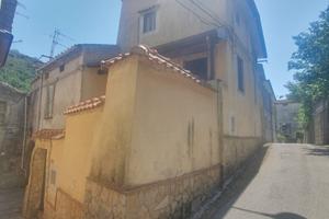 Soluzione semindipendente Giffoni Sei Casali
