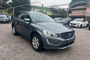 Volvo XC 60 D4 Geartronic MOMENTUM